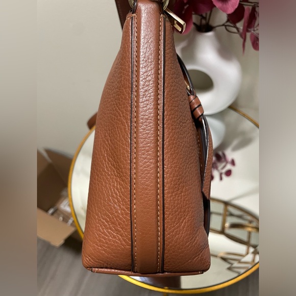 Like New Coach Genuine Leather medium size convertible bag shoulder brown cognac - Picture 4 of 13
